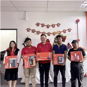 M Pump Christmas Event